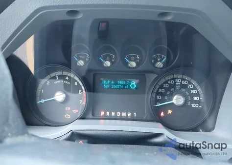 2015 Ford F250 Xl z USA, uszkodzony, nr VIN 1FT7X2B65FED14830